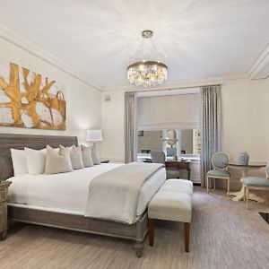 Camera con letto king size